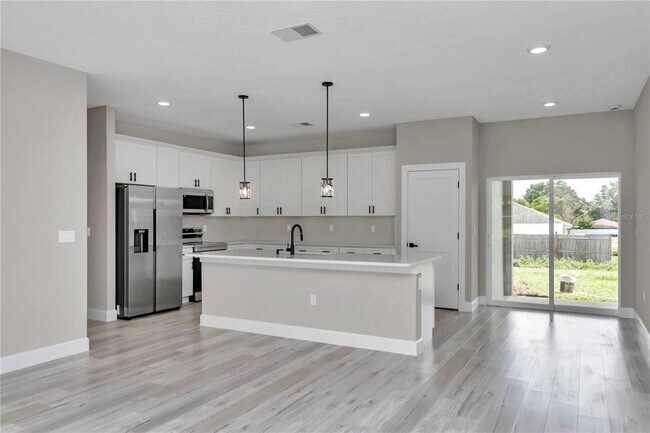 Building Photo - 15755 SW 19th Terrace