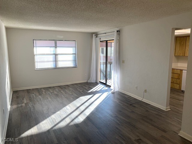 Building Photo - 6150 Whiskey Creek Dr