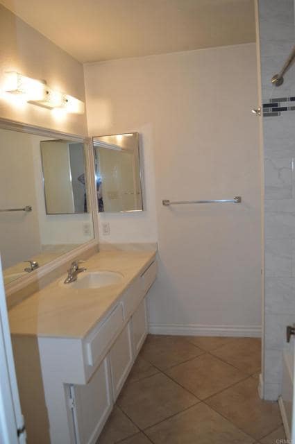 Building Photo - 5904 Snaffle Bit Pl