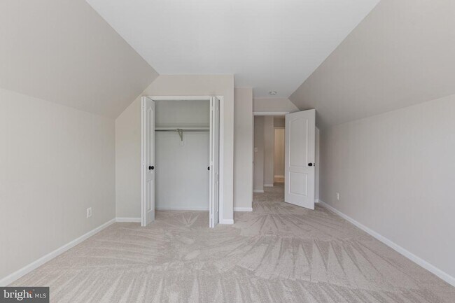 Building Photo - 43290 Rush Run Terrace
