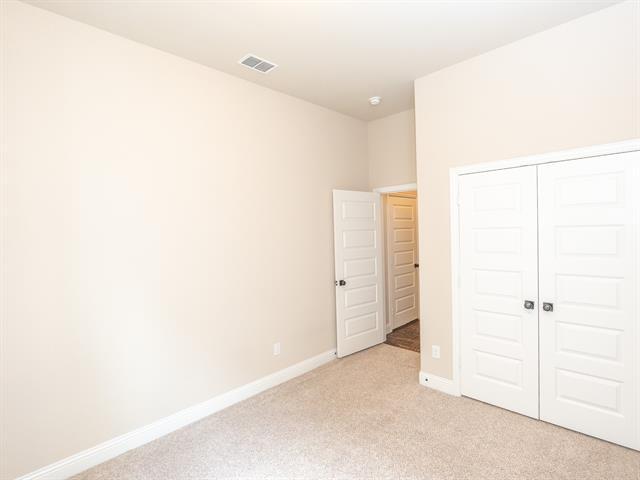 Building Photo - 216 Nathan Dr