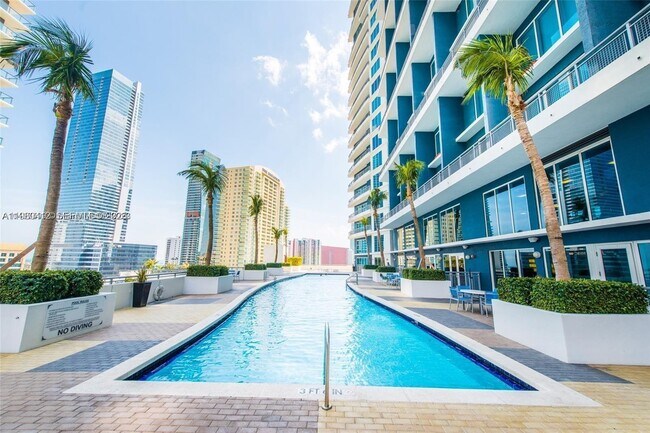 Building Photo - 60 SW 13th St