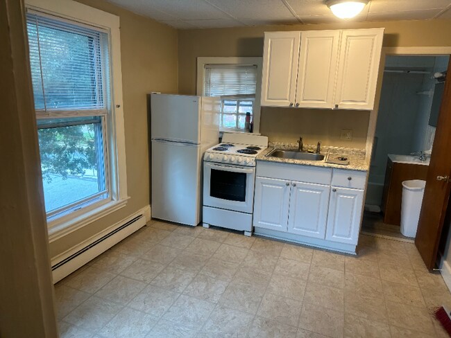 Primary Photo - 46 Waverly Pl