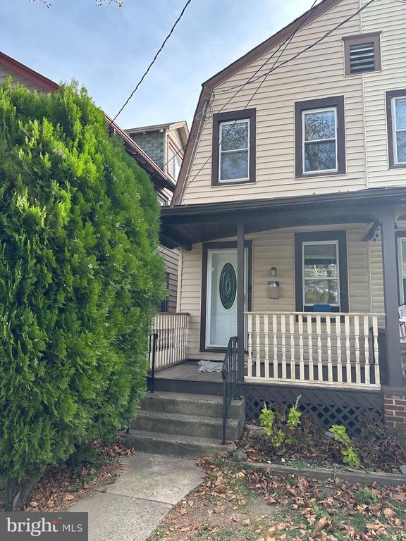 Building Photo - 303 Harrison St