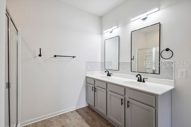 Building Photo - 208 Horizon Trl