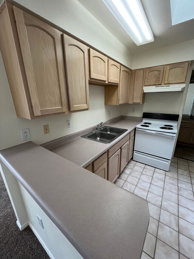 Building Photo - 4821 Sonoma Ranch Blvd