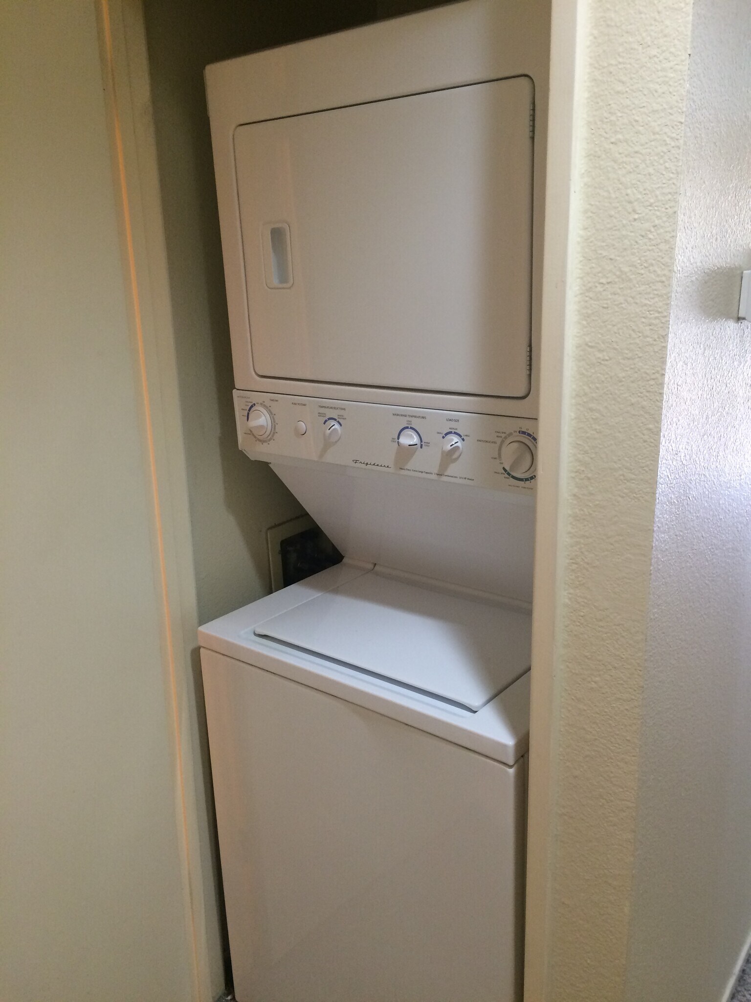 Building Photo - 779 Brookstone Rd