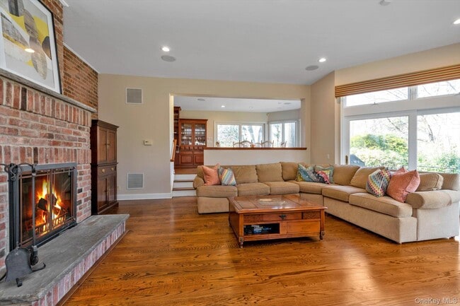 Building Photo - 3 Barkers Point Rd