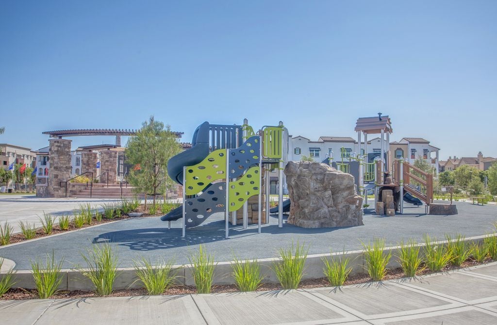 Building Photo - 226 Rosarno Ct