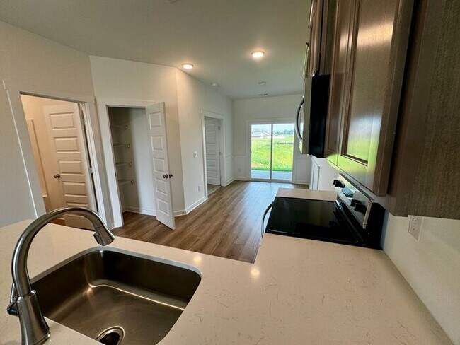 Building Photo - New Construction in great location