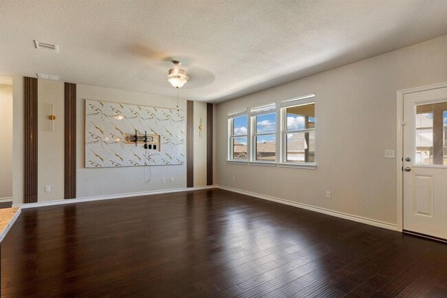 Building Photo - 1341 Eagle Ray St