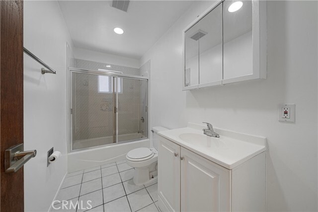 Building Photo - 3025 Sherwood Ave