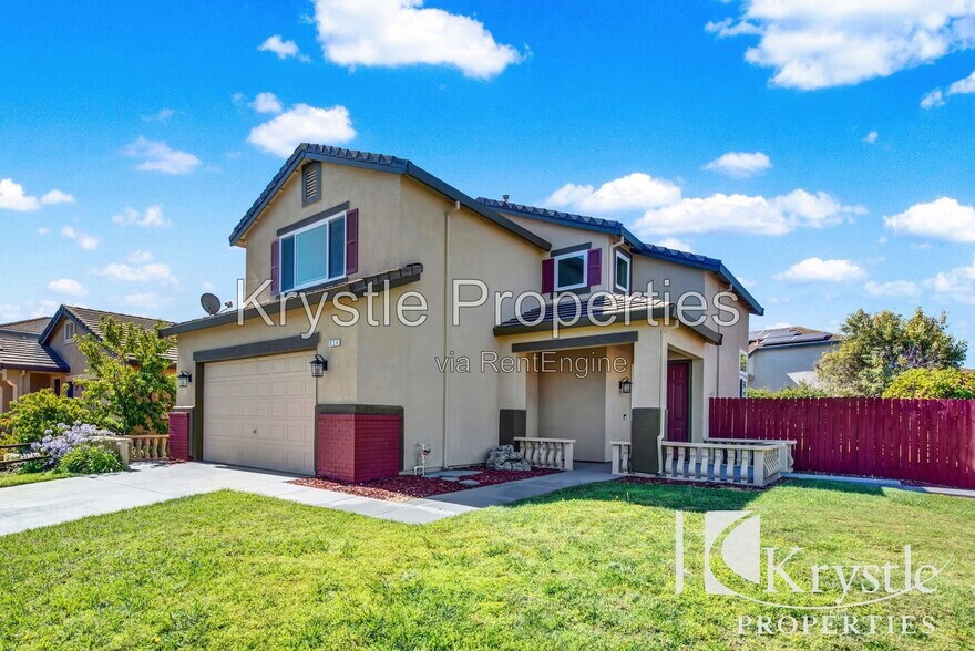 Building Photo - 824 Cedarcrest Dr
