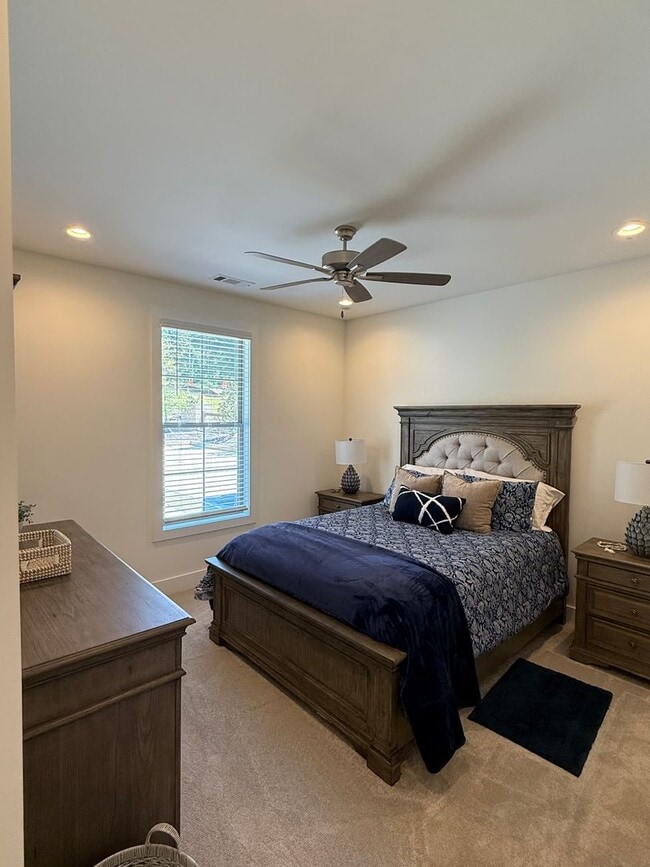 Building Photo - Northgate Townhomes Auburn