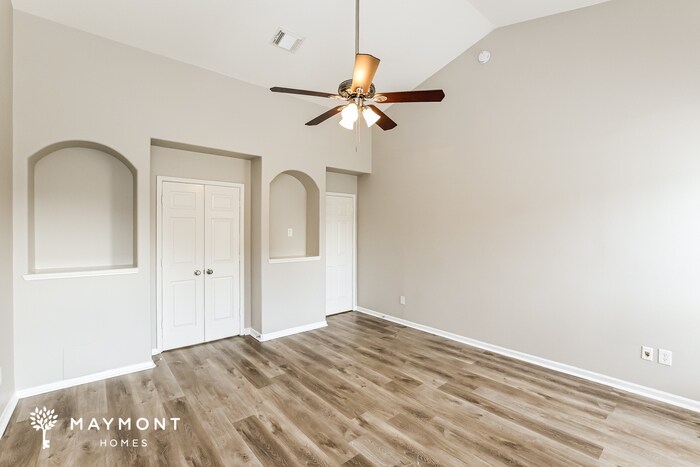 Building Photo - 14811 Forest Enclave Ln