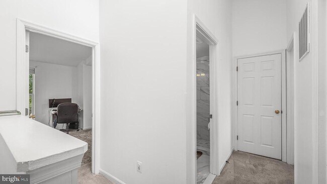 Building Photo - 3355 Canton Ct