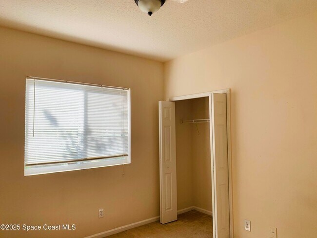 Building Photo - 4314 Canby Dr