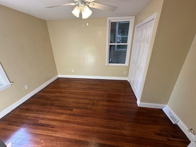 Building Photo - Large 1 Bedroom in Duplex Near XU and UC