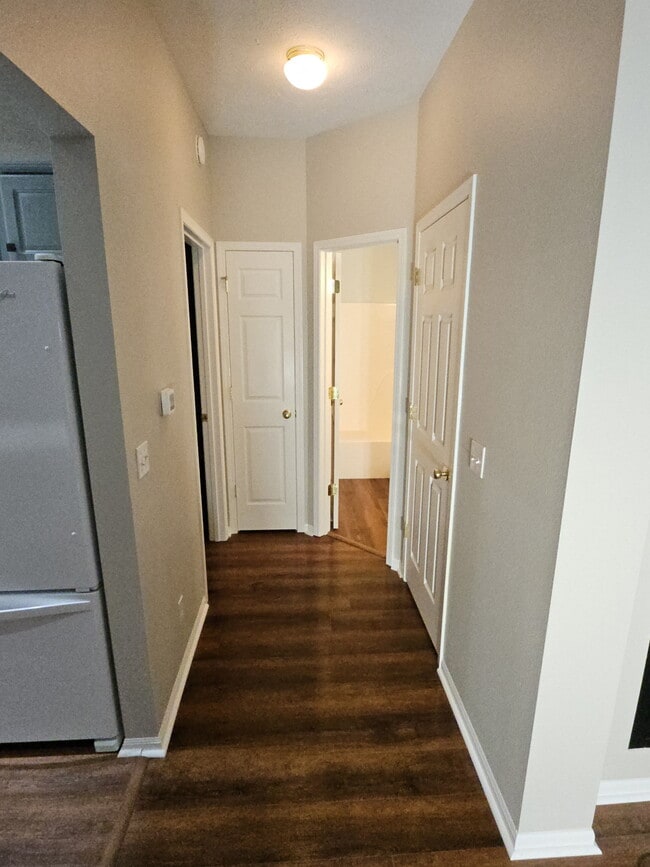 Building Photo - 4220 S 178th St