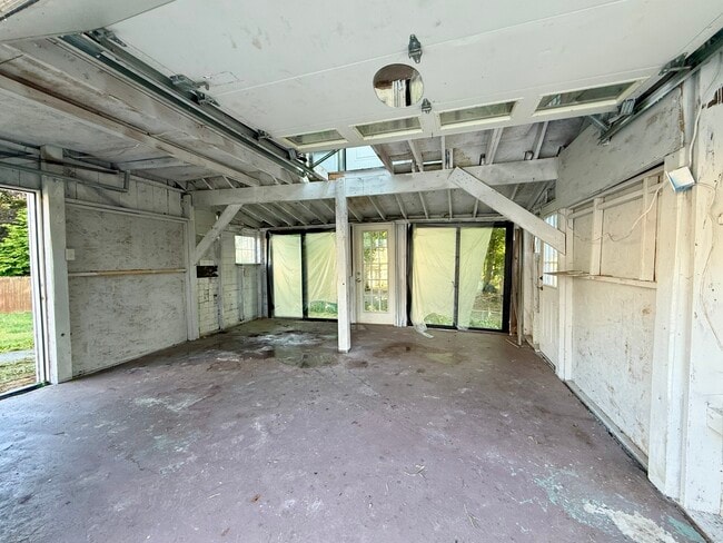 Building Photo - 94 Blackhall St