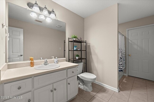 Building Photo - 119 Grove Landing Ct