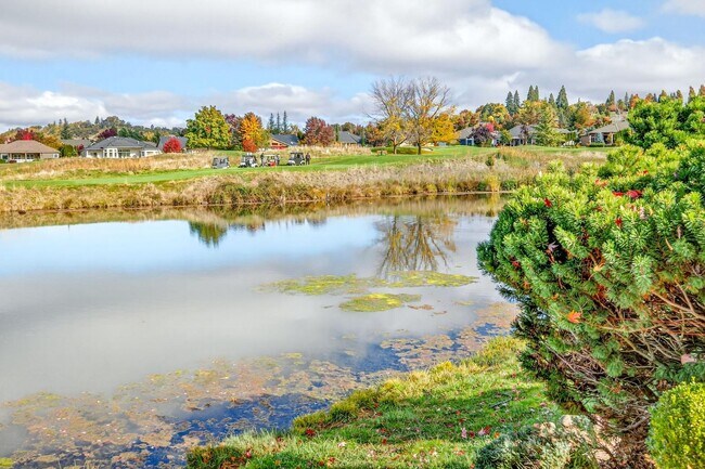 Building Photo - 460 Robert Trent Jones Blvd