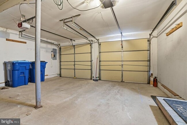 Building Photo - 56 Jasen Dr