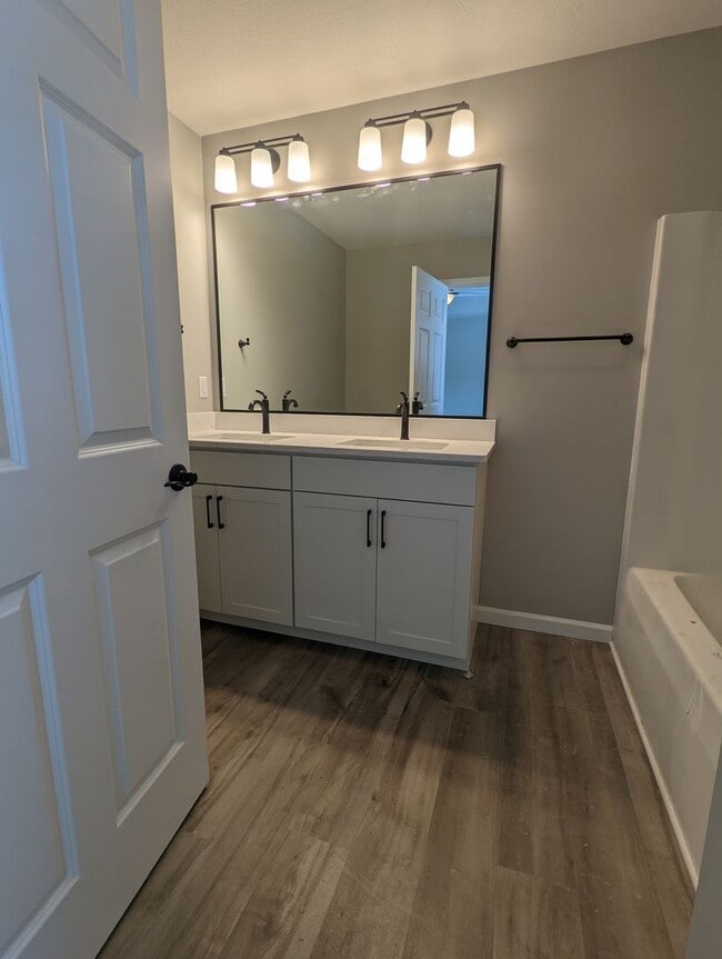 Building Photo - Experience modern living in this brand new...