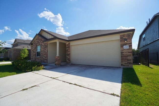 Building Photo - 10709 Steinbeck Dr