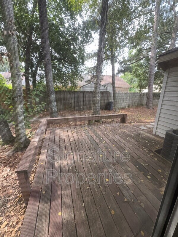 Building Photo - 921 Wickford Dr