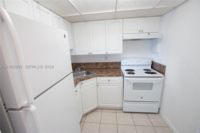 Building Photo - 801 NW 47th Ave