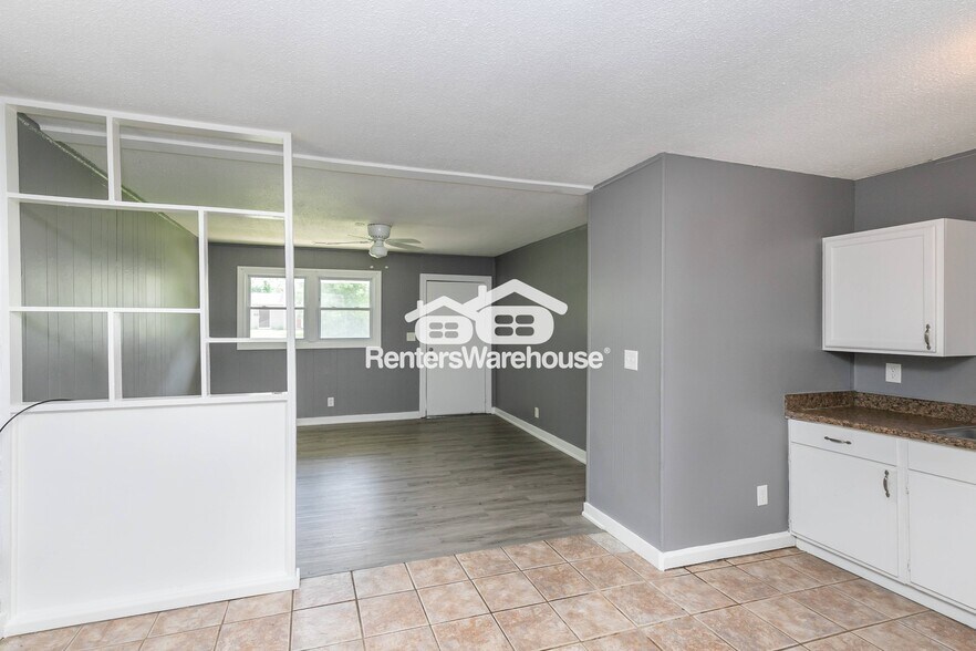 Building Photo - 7800 E 51st St