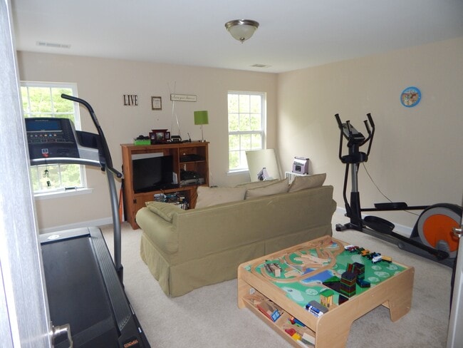 Building Photo - 424 Sheltered Cove Court