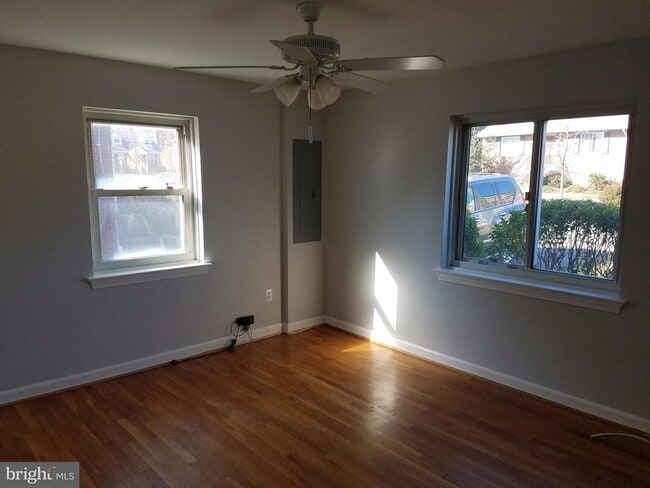 Building Photo - 3710 18th St S