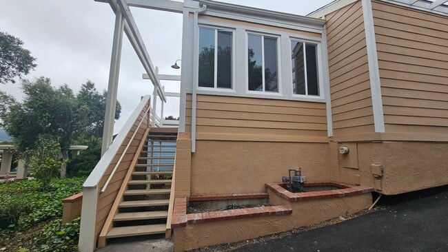 Building Photo - 2869 Los Alamos Ct