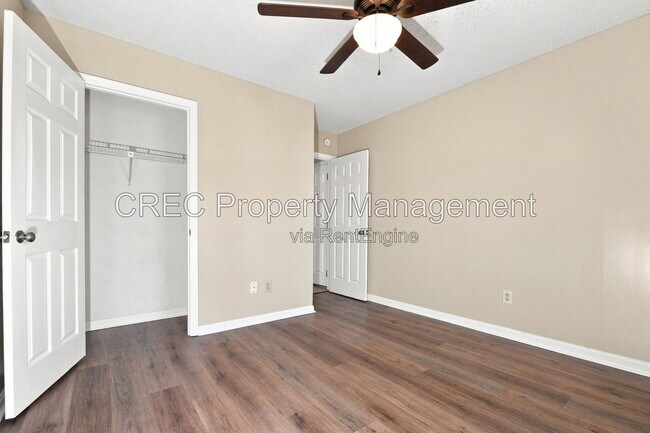 Building Photo - 5126 Westview St