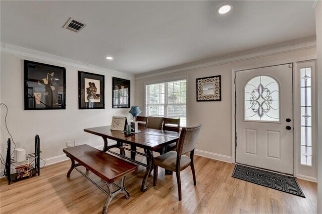 Building Photo - 6604 Destiny Dr SE