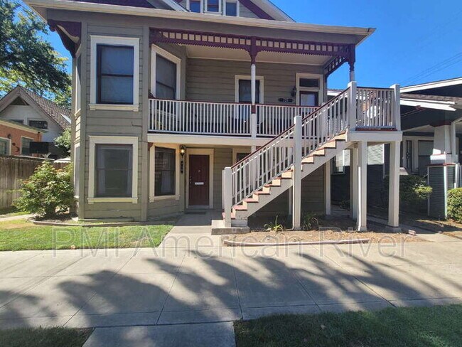 Primary Photo - 718 28th St