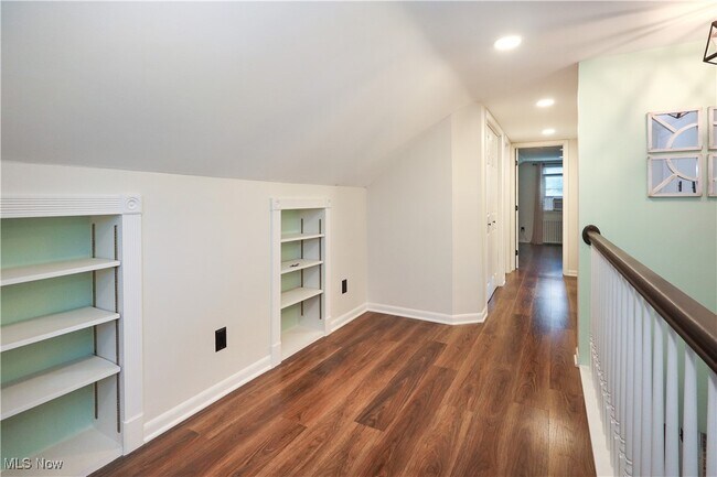 Building Photo - 14269 Niagara Dr