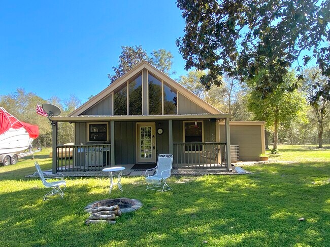 Building Photo - 4069 Christopher Ln