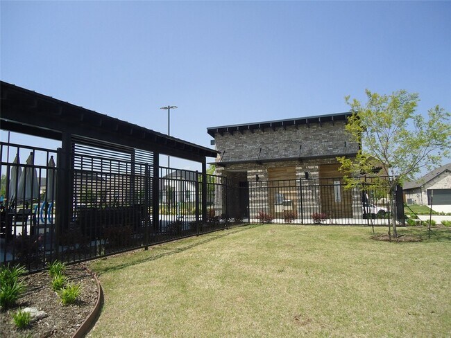 Building Photo - 3407 Copperwood Dr