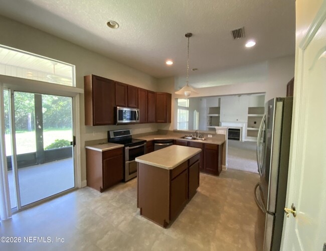 Building Photo - 9533 Maidstone Mill Dr W