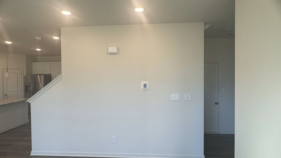 Building Photo - 3012 Aiken Back Ln