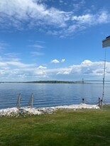 Building Photo - 2 Hall Rd