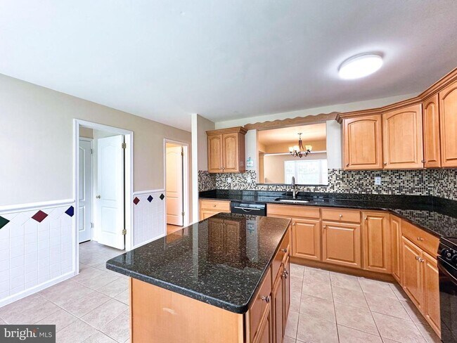 Building Photo - 1702 Old Mill Ct