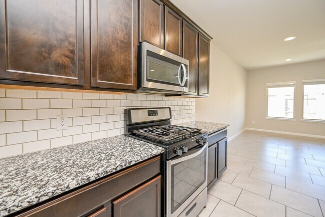 Building Photo - 7534 Flintrock Hollow Trail