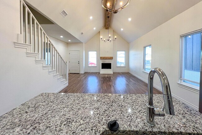 Building Photo - 4709 125th St