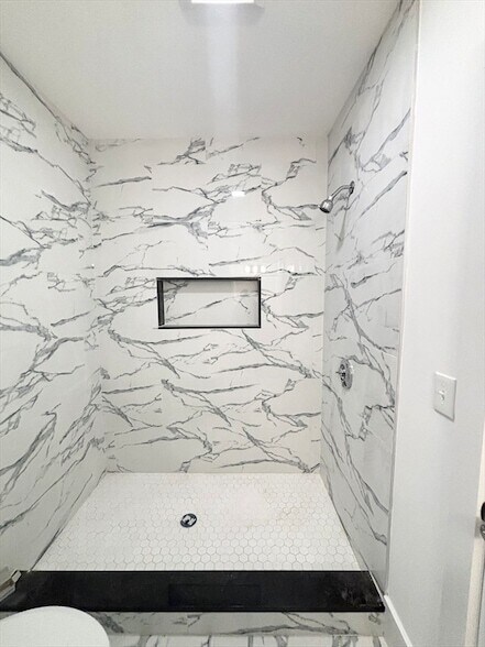 Building Photo - 134 Bow St