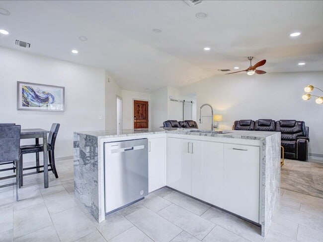 Building Photo - 3 Bedroom 2 Bathroom: Partially Furnished home!! **UNFURNISHED-RENTAL PRICE IS $3,000.00**