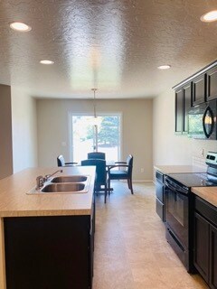 Building Photo - 13513 Palm Beach Dr